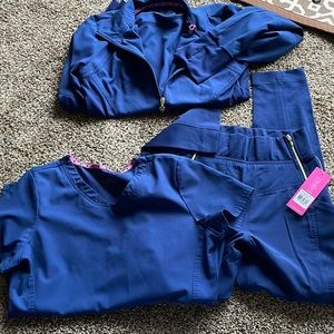 HeartSoul Navy Scrub Set w/ Jacket!